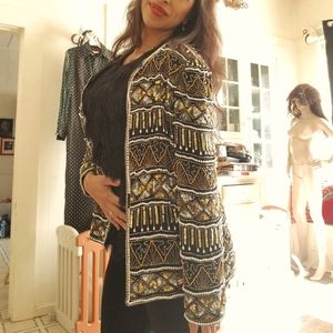 Vintage Heavily Beaded Black and Gold Jacket! L